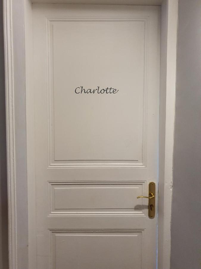 Chambres D'Hotes Des Rouets Fourmies エクステリア 写真